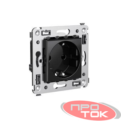 Розетка СП 3п 2P+E Avanti "Черный квадрат" защ. шторки DKC 4402003